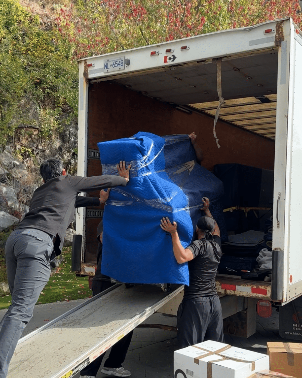 Western Moving & Storage preparing a West Vancouver move